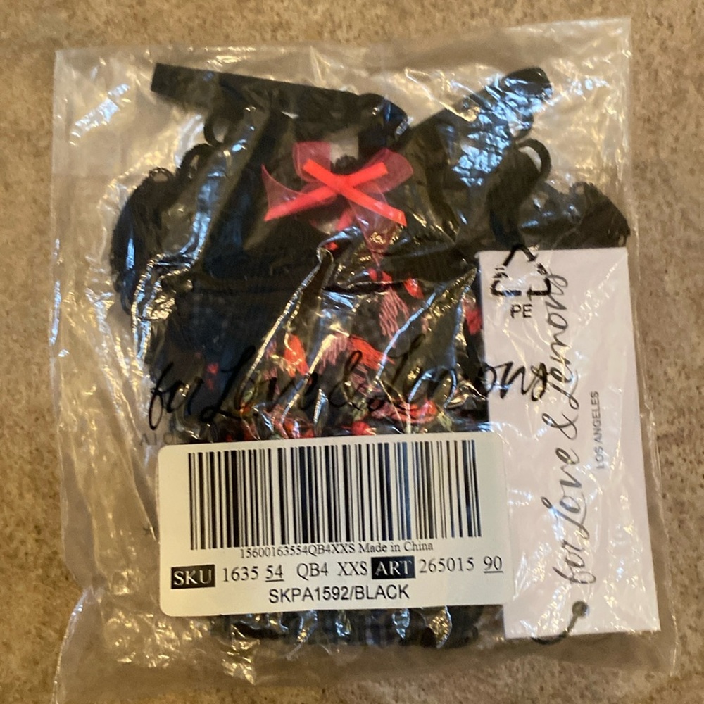 NIB For Love & Lemons Floral Thong